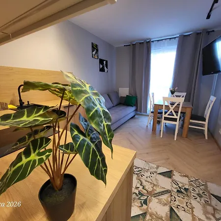 Wars Apartment, Nowoczesne Serce Warszawy, Blisko Centrum, Stare I Stadion, Klimatyzacja Ac, Free Garaz Parking Varsavia