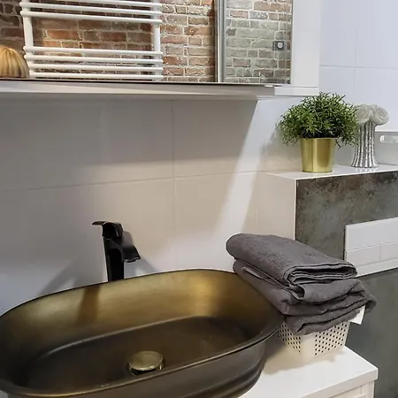 Wars Apartment, Nowoczesne Serce Warszawy, Blisko Centrum, Stare I Stadion, Klimatyzacja Ac, Free Garaz Parking Varşova